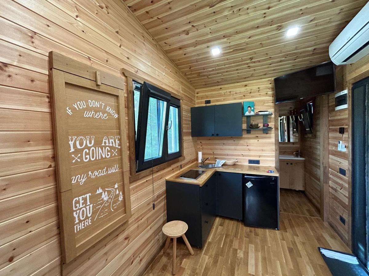 Campsite Casuta De Sub Nuc